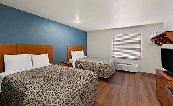 $949 / 1br - Exclusive Offer: Short-Term Stays with No Strings Attached! (12215 W Gateway Blvd, El Paso, TX)63971416307842123