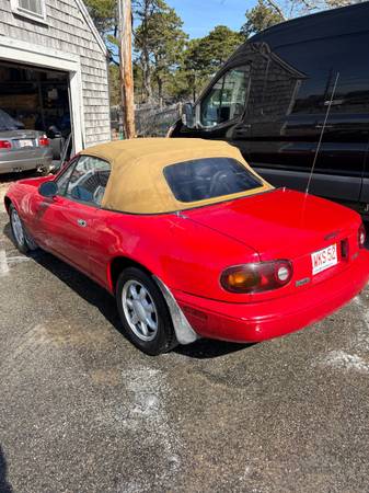 1990 Mazda Miata - $5,200 (Dennis Port)63615227554691123