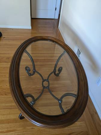Ethan Allen coffee table 1