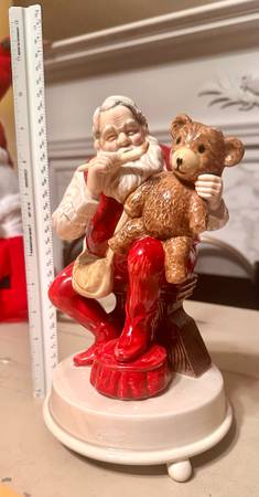 Christmas Decor Ceramic Santa Music Box 1