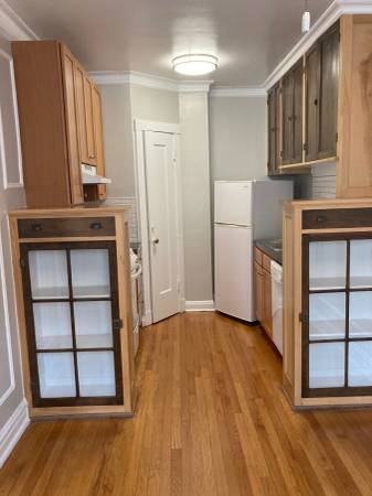 $1,250 / 700ft2 - Edgewater Studio with Heat and Cooking Gas Included (Chicago)63781441861379121