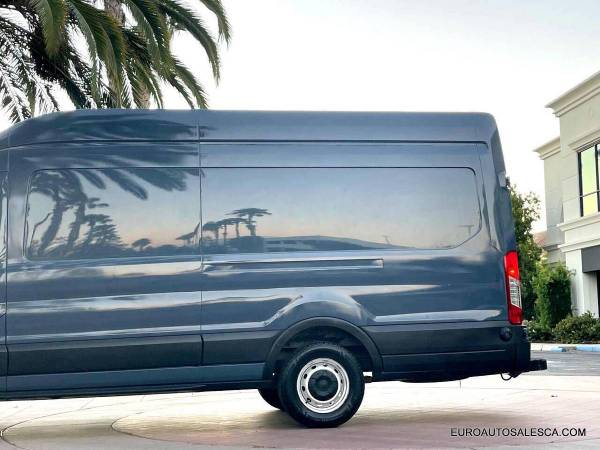 2020 Ford Transit 250 3dr - Photo 11