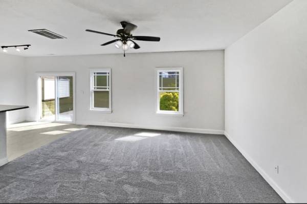 $1,000 / 3br - 1483ft2 - Looking for a new place to call home? (Lexington, NC)64022451071745122