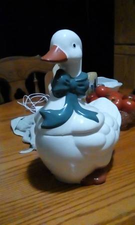 Duck Cookie Jar 1
