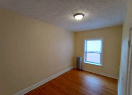 $900 / 1br - 800ft2 - 82nd & Racine 1 bedroom & 1 bathroom (Chicago)63898736706434123