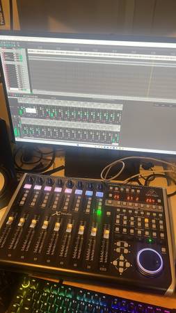 Bajista de Alabanza, Invitación para Músico Eléctrico, Acústico, Vocalista Principal (Pico Rivera)63829899358849124