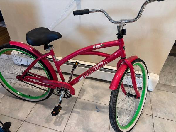 MINT -LIKE NEW KENT ROCKVALE- WOMENS/GIRLS BEACH CRUISER 1