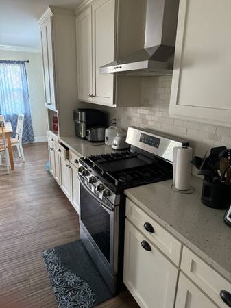 $650 / 4br - Roomate Share House $650.00 a month/ All bills paid (San Antonio)63984660172035123