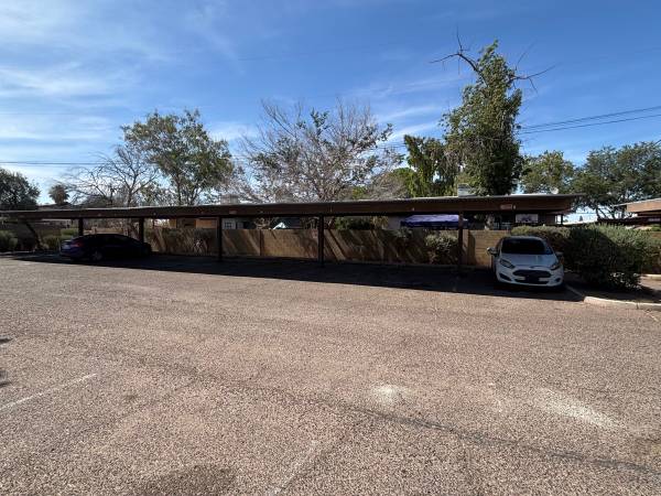 $695 / 600ft2 - ¡OFICINA COMERCIAL EN ALQUILER! ¡AMPLIAS SUITES PRIVADAS INDIVIDUALES! ¡MAL CRÉDITO ACEPTABLE! (MESA (STAPLEY & BROADWAY))64024823525633122