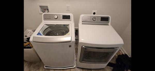 LG washer and electric dryer set 1