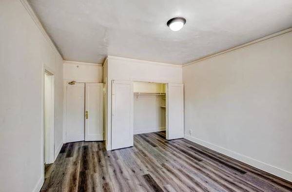 $1,031 / 2br - This bright and spacious 2-bedroom apartment in Bell Gardens (Bell Gardens)63700899347329121