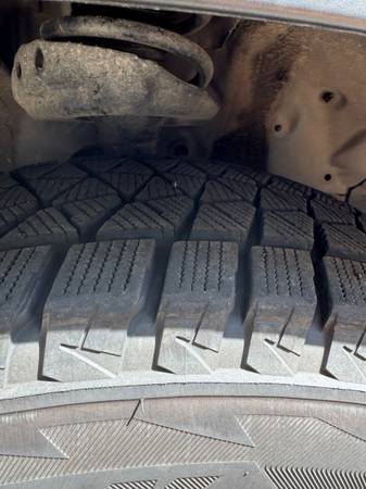 *LIKE NEW* 225/65 R17 Blizzak DMV2 winter tires + wheels - $900 (Lakewood)62960752619649123