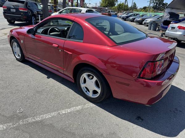2004 FORD MUSTANG. CLEAN TITLE, PASS SMOG, 41K MILES ONLY! LIKE NEW! - $8,999 (san mateo)63624146059523124