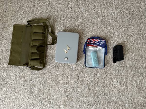 gun safe n stuff 1
