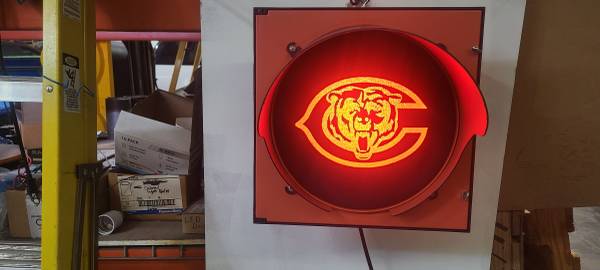 CHICAGO BEARS MANCAVE LIGHT 1