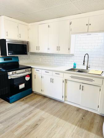 $1,875 / 3br - Newely Renovated 3 bedroom House (Sheboygan)63813311827457121