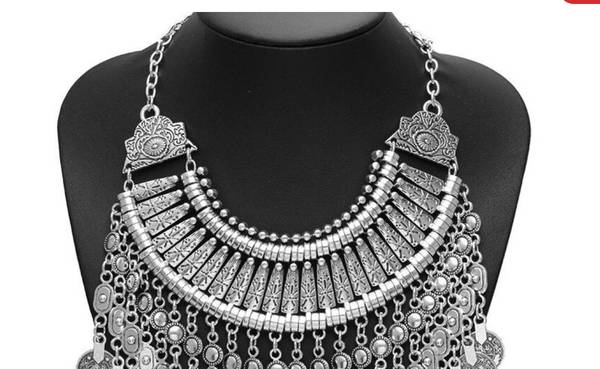 Lost necklace Downtown LA/The Belasco Fri 11/15 1