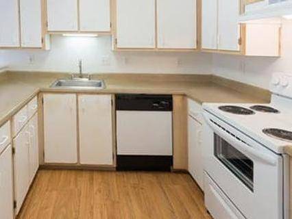 $1,599 / 2br - 893ft2 - Washer / Dryers In Every Unit, Mirrored Closet Doors63956926048899124