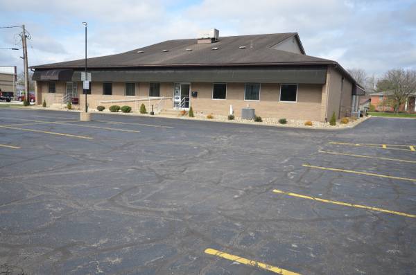 $250 / 110ft2 - 1720 Merriman Rd - Suite Disponible (Akron)64150294584706121