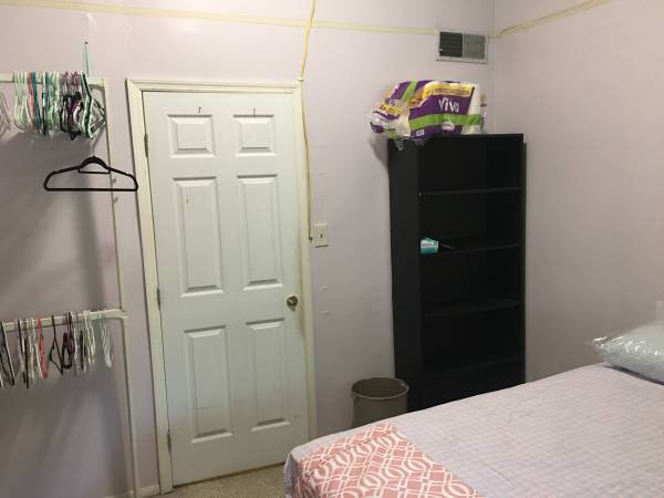 $560 Room for rent.   房间可供出租63680263926529122