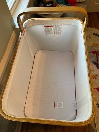 Cradlewise Convertible Smart Bassinet and Crib 1