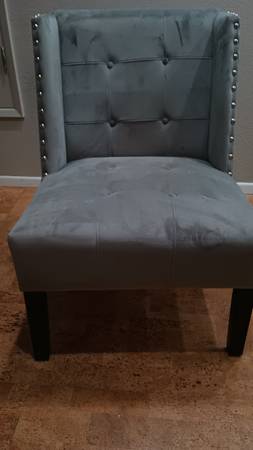 Comfortable easy chair 1