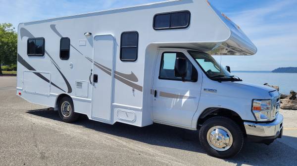 2020 THOR MOTOR COACH MAJESTIC 23A 1