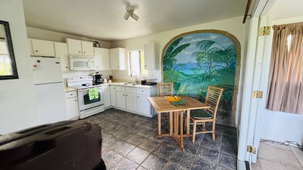 $1,600 / 2br - Seaview Home Ocean Breeze 2 bedroom Lanai Ocean View (Pahoa, HI)63939397197186122