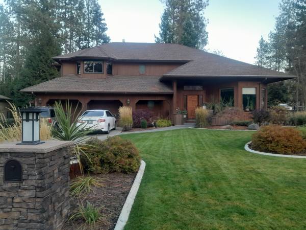 Furnished Room N.Spokane 1