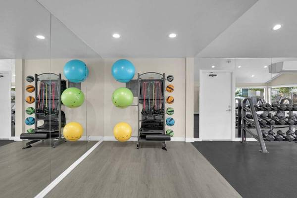 1 Poolside Grilling Stations, Fitness Center, On-Site Maintenance 1
