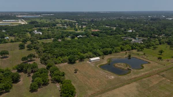 $450,000 Let's Make a Deal. 🏡Opportunity Awaits! Spacious 5.09 Acre Property (West Vero Beach)63823723288449123