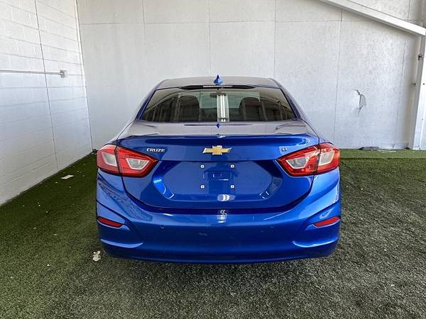 2018 Chevrolet Cruze LT - $9177.0063470597691651123