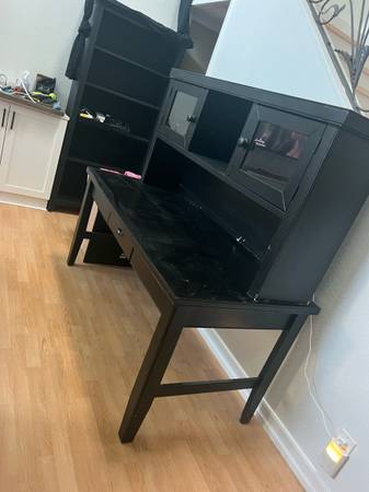 office desk with hutch 1