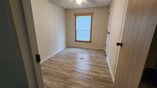 $78,000 / 3br - 1216ft2 - Move In Ready are you (Green Spring Valley)63685979264513124