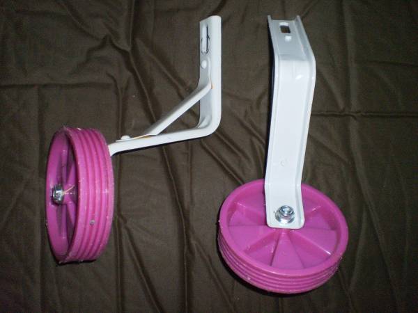 Kid's Bicycle Training Wheels 1