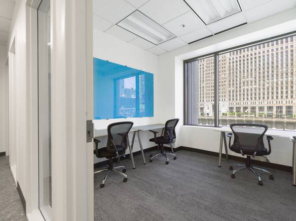 $639 Premier Private Offices & Suites in Downtown Chicago (Chicago)63960147709699124