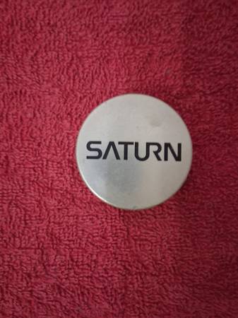 Saturn Center Cap 1