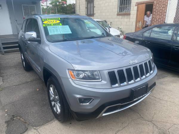 ¡Guau! Un Jeep Grand Cherokee 2015 con 111,246 millas - queens - $13,495 (Middle Village)63654707866241122