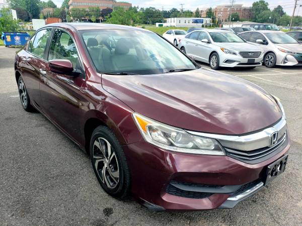 2017 Honda Accord LX Sedan CVT ¡GARANTÍA GRATUITA DE 3 MESES! - $10,900 (+ AUTO BANK II - ¡CRÉDITO BUENO/MALO/INEXISTENTE ACEPTADO!)63618565651331122