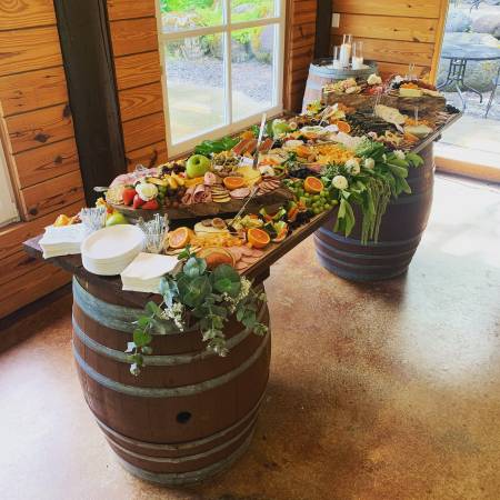 BARTENDER ~ SERVER ~ COORDINATOR ~ Charcuterie Boards OR & WA Licensed 1