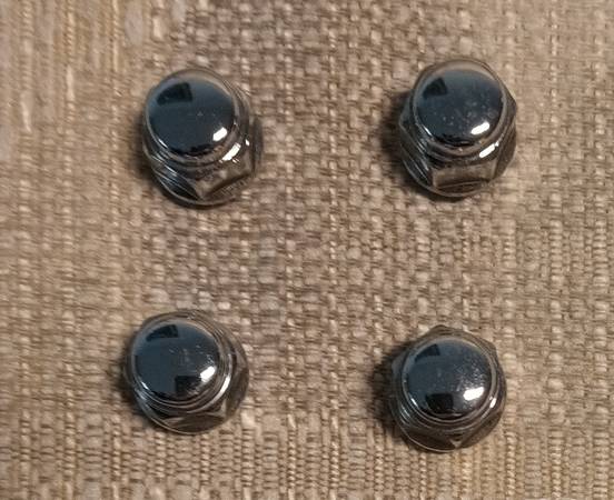 Honda Civic Wheel Nuts - 4 Piece 1