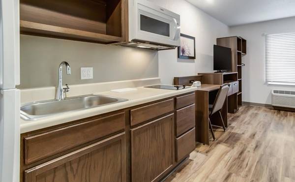 $1,499 / 1br - Month-to-Month Flexibility - No Lease, No Deposit, No Long Commitment! (6351 Chelton Avenue, Harrisburg, PA)64010158977922122