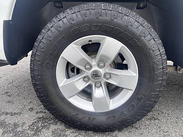 2016 RAM 1500 Tradesman 4x4 4dr Quad Cab 6.3 ft. SB Pickup - $15750.00 (alamo square / nopa)63624254506755124
