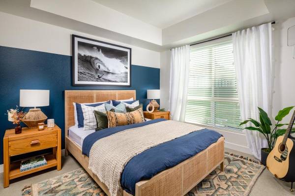 $2,684 / 2br - 949ft2 - Refrigerador Empotrado de Dos Puertas con Dispensador de Agua y Hielo (Otay Mesa, South San Diego)63663837485057121