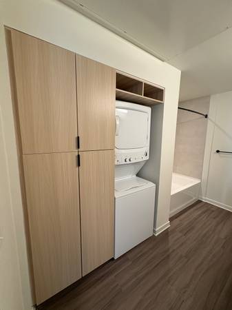 $1,604 / 1hab - 660ft2 - Ático de lujo de 1 habitación, último piso, ¡nuevo y disponible con ¡2 meses gratis! (Downtown Colorado Springs)63658179653633122