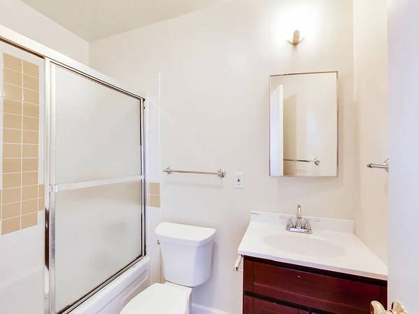 $900 / 1br - ***Durant Ave---------Berkeley, CA*** (Durant Ave,)63946804634755122