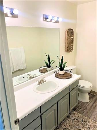$1,624 / 2br - 1040ft2 - !!!ONE MONTH FREE!!!2X1.5 TOWNHOMES!!!! (FRESNO)64008333790339123