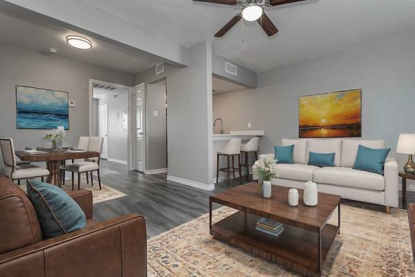 Game Room with Billiards Table, Fitness Center, Ceiling Fan 1