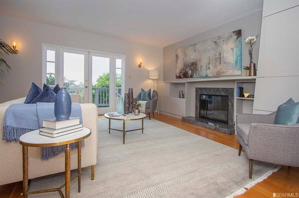 $150 / 3br - 2449ft2 - private gated courtyard entrance on great block (San Francisco, CA)64011483998083123