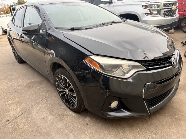 2014 Toyota Corolla 1